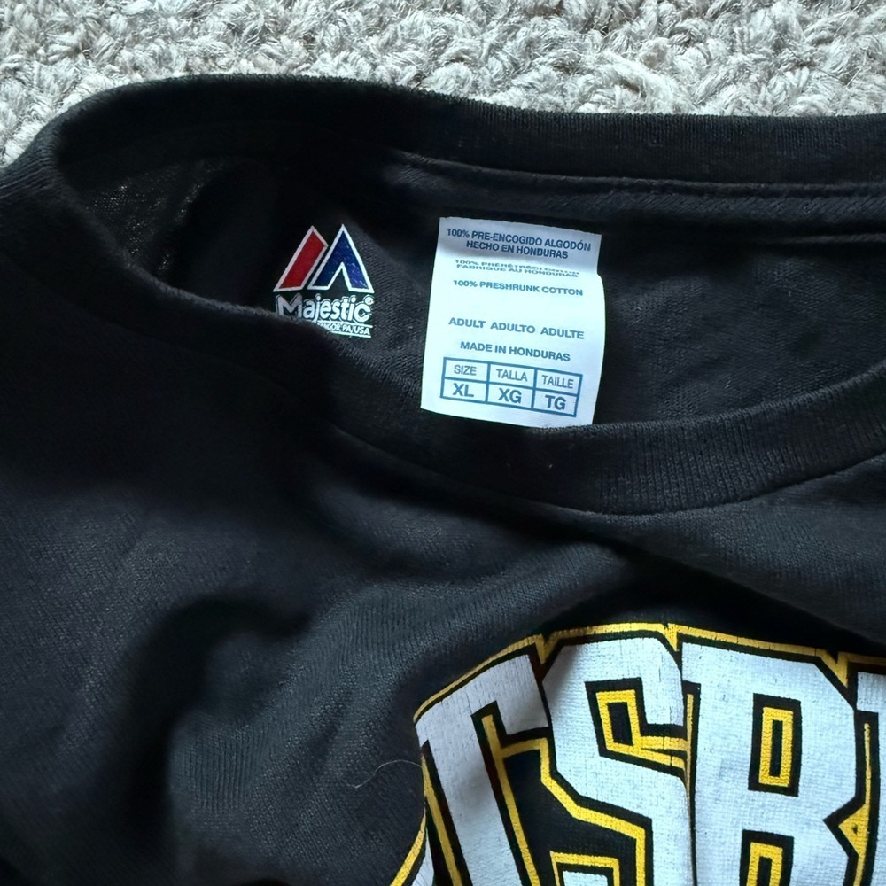 Black Pittsburgh Steelers Tee - Picture 4 of 4